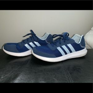 Adidas cloud foam sneakers